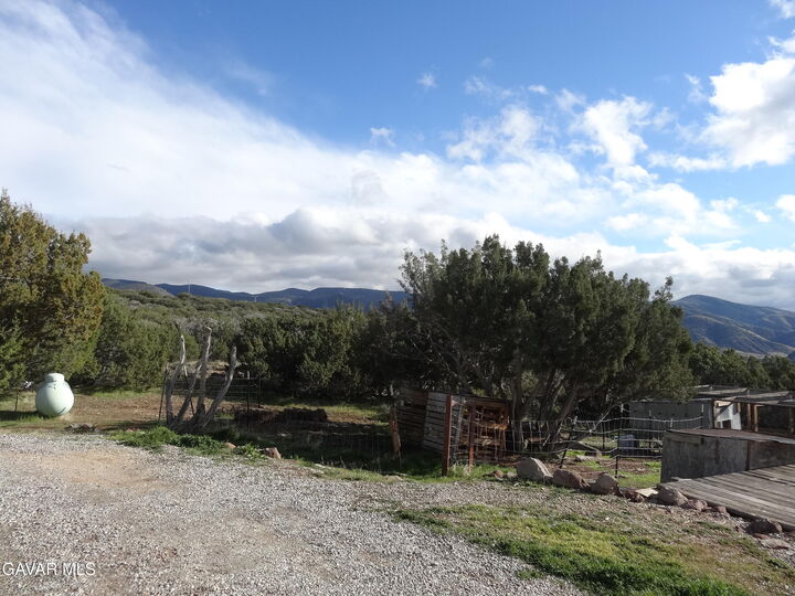 Property Photo:  9425 Tanganda Road  CA 93561 