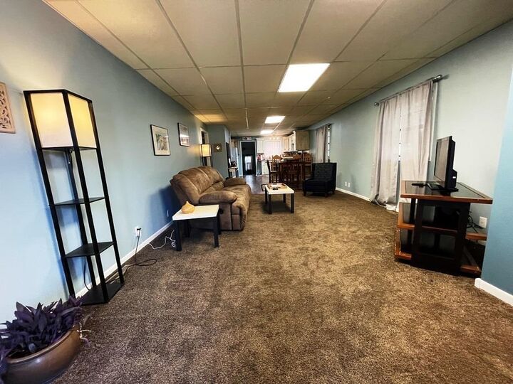 Property Photo:  907 W 6th St  NE 69101-7005 