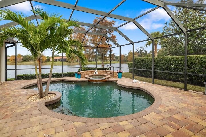 Property Photo:  11528 Savannah Lakes Drive  FL 34219 