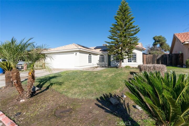 Property Photo:  906 Don Medico Drive  CA 93230 