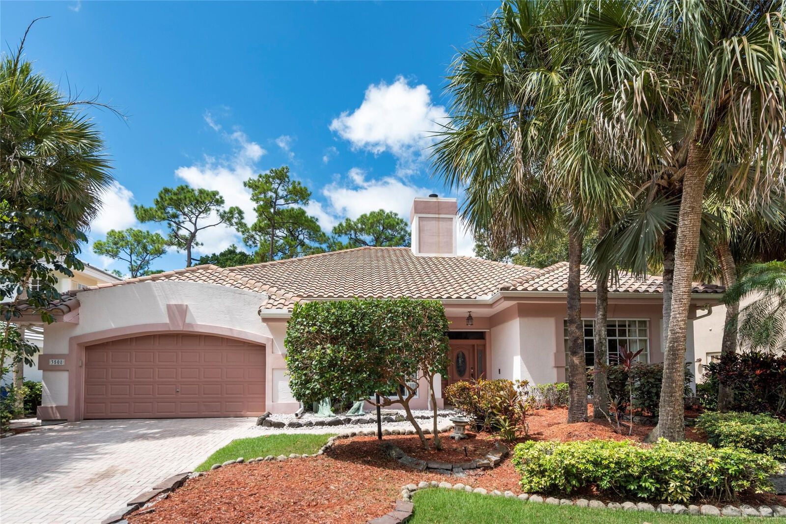 Property Photo:  3508 Wildflower Drive  FL 33065 
