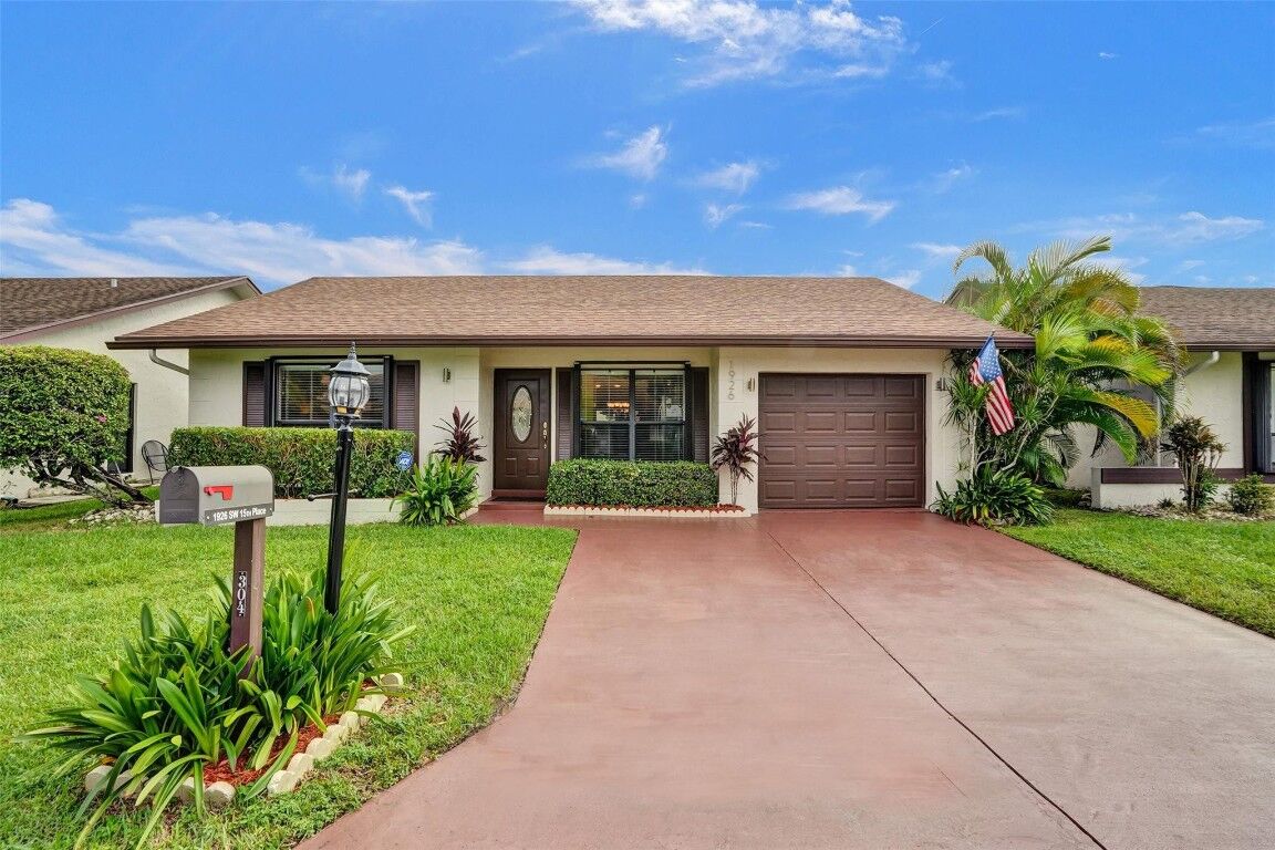 Property Photo:  1926 SW 15th Place  FL 33442 