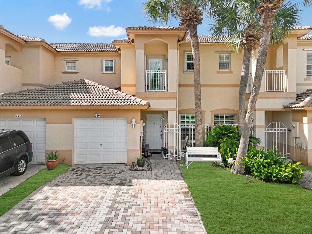 Property Photo:  740 NW 170th Terrace  FL 33028 