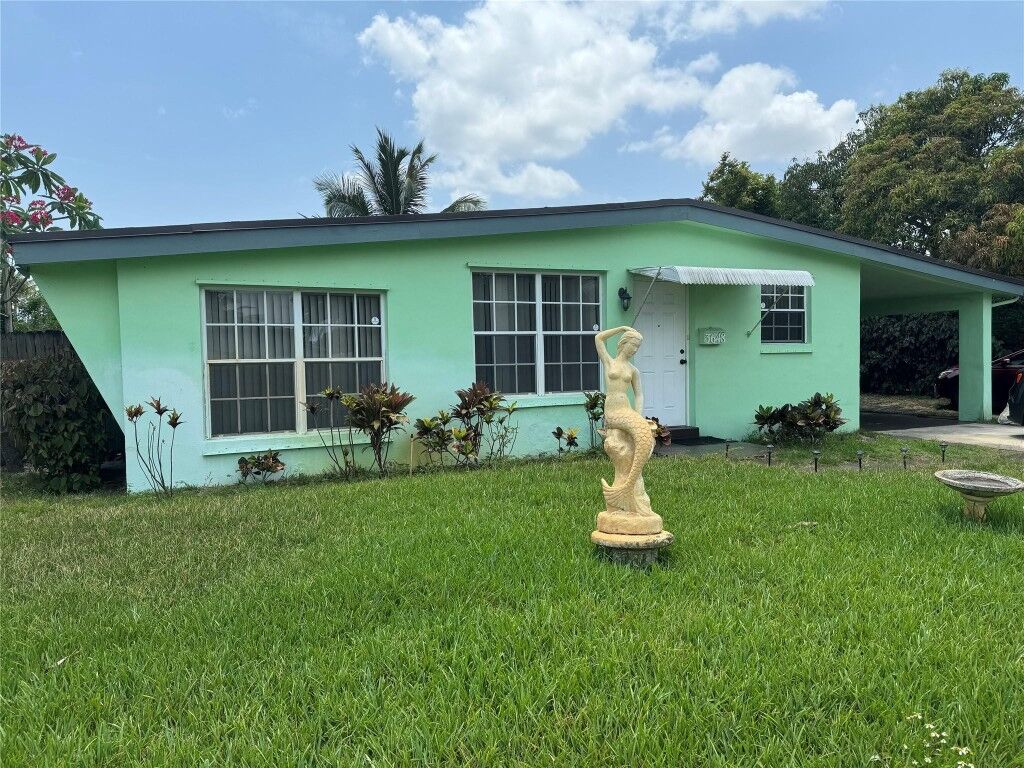 Property Photo:  3648 Jackson Boulevard  FL 33312 