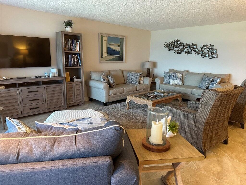 Property Photo:  5100 N Ocean Boulevard 1111  FL 33308 