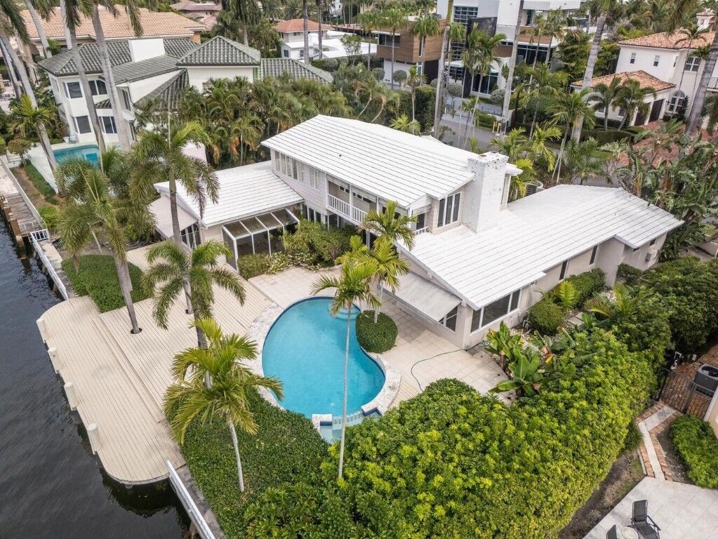 Property Photo:  701 Royal Plaza Drive  FL 33301 