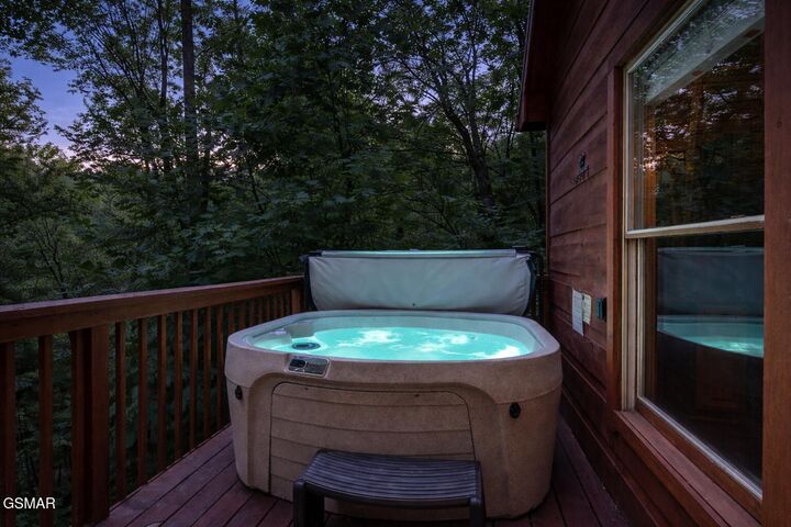 Property Photo:  1031 Elm Circle  TN 37876 