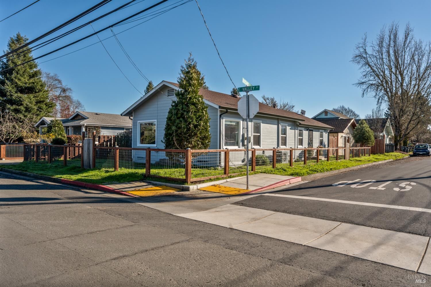 Property Photo:  309 E Valley Street  CA 95490 