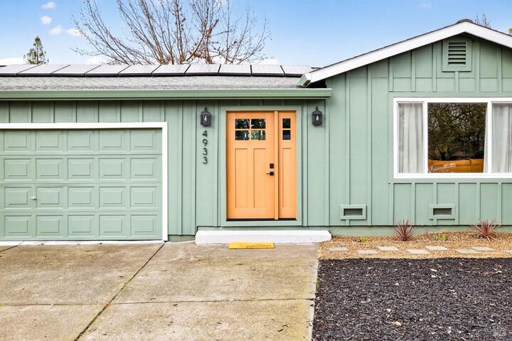 Property Photo:  4933 Hansen Drive  CA 95409 