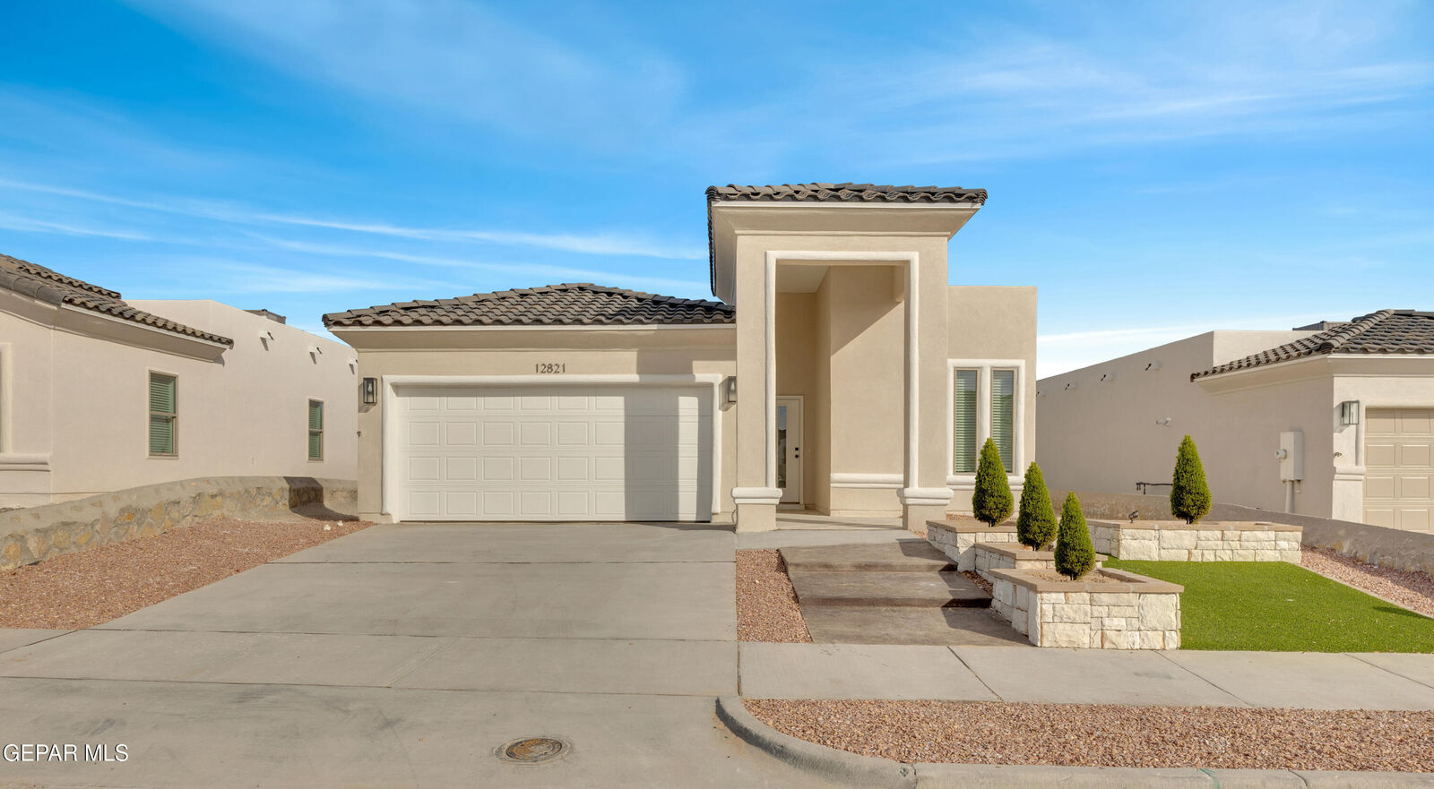 Property Photo:  916 Aircoupe Way  TX 79928 