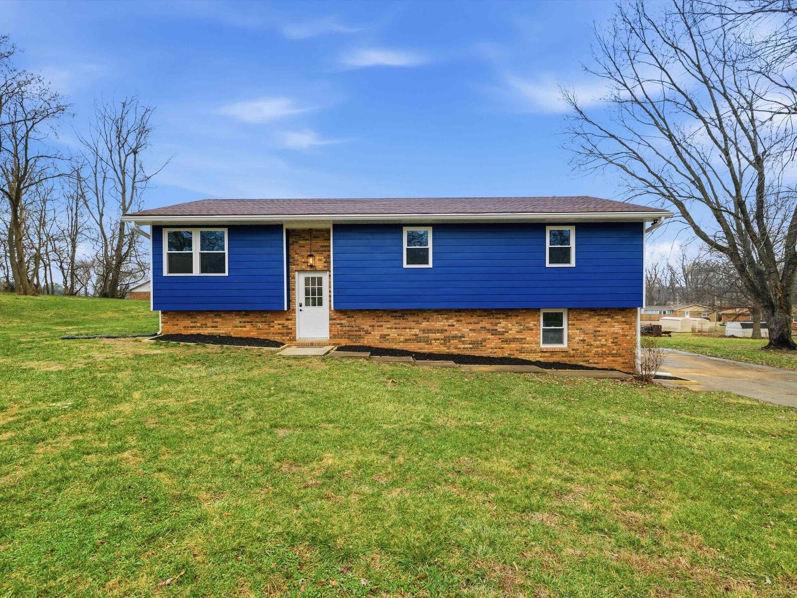 Property Photo:  995 Ernest Lane  KY 42420 