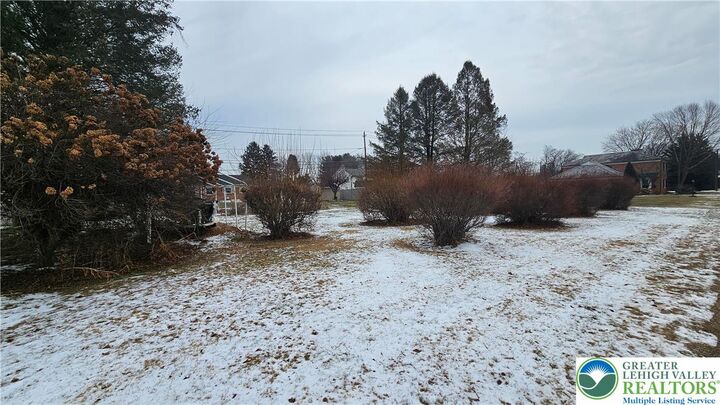 Property Photo:  0 E Walnut Street  PA 18055 