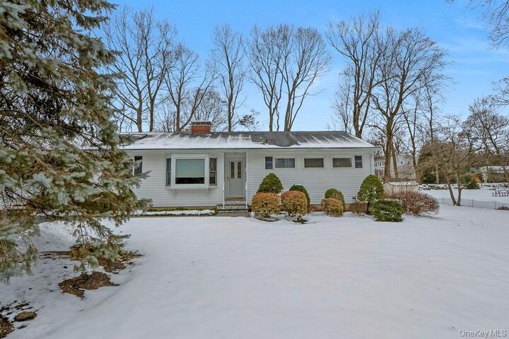 Property Photo:  2 Milich Lane  NY 10956 