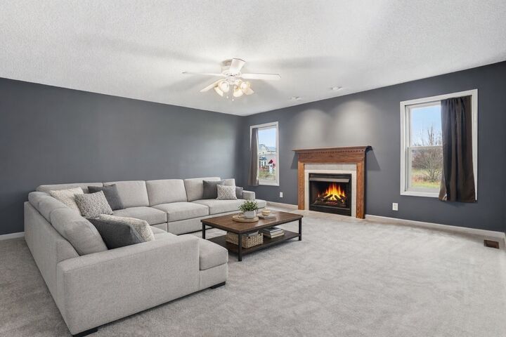 Property Photo:  1221 Shorehaven Dr  TN 37042 