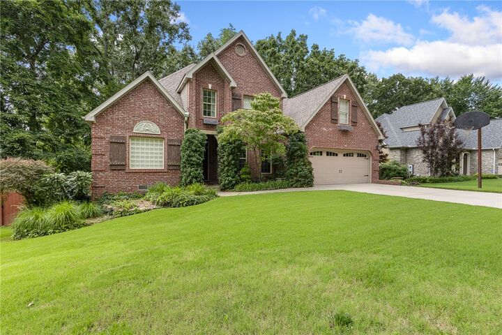 Property Photo: 2712 Taylor Drive AR 72601