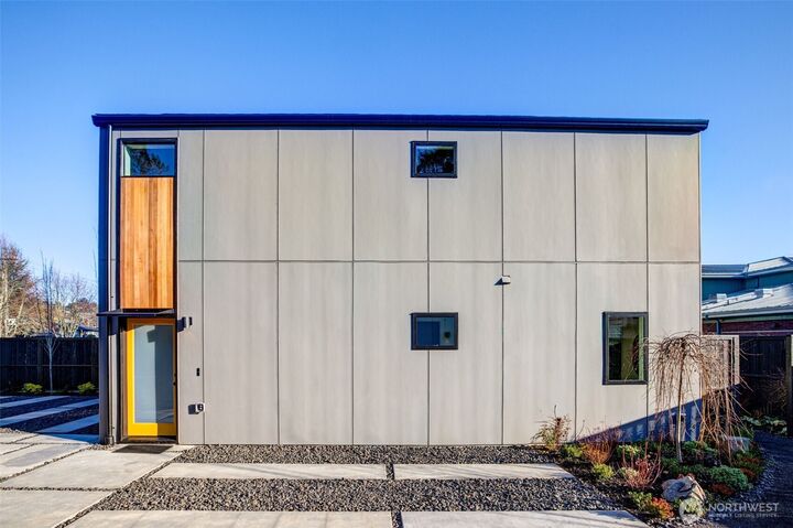 Property Photo:  4411 S Holly Street  WA 98118 