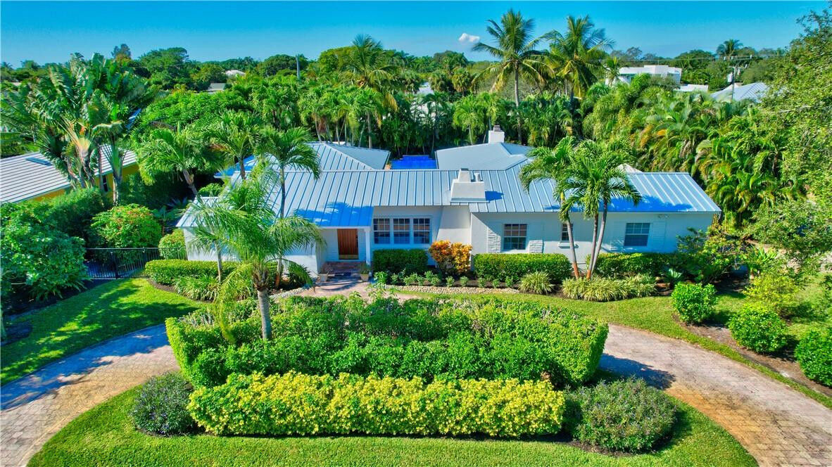 Property Photo: 302 NW 11th Street FL 33444