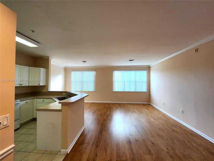 Property Photo:  4602 SW 160th Ave 524  FL 33027 