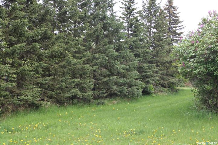 730 Broadway Street W — photo 1