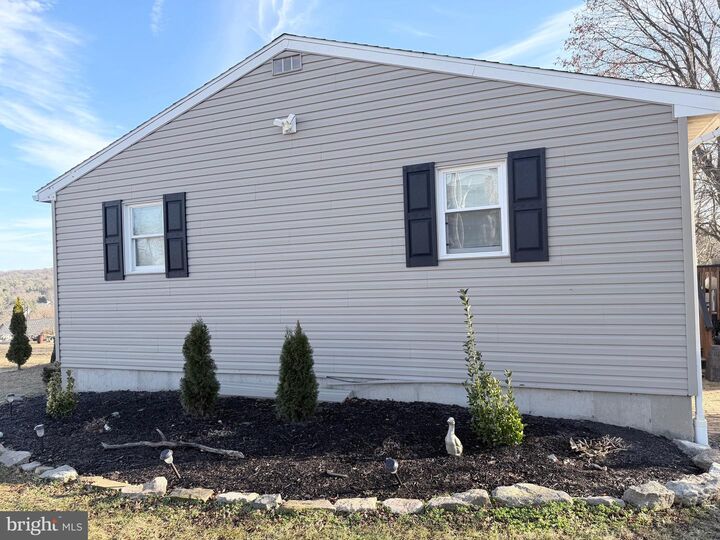 Property Photo: 980 Horseman Drive PA 17922