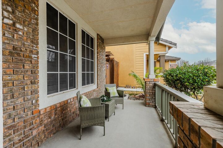 Property Photo:  232 Kelley Mist Ln  CA 95377 