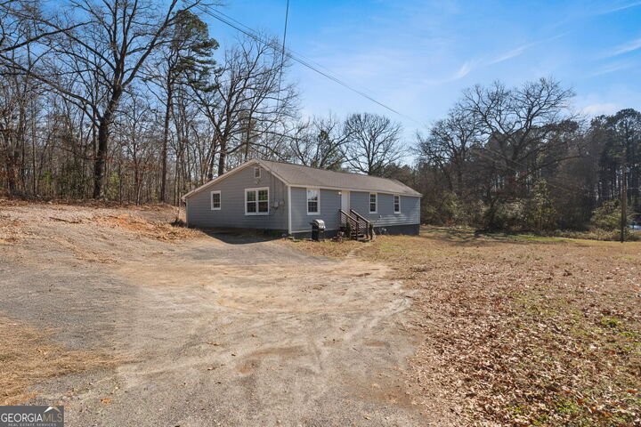 Property Photo: 6730 Old Beulah Road GA 30122