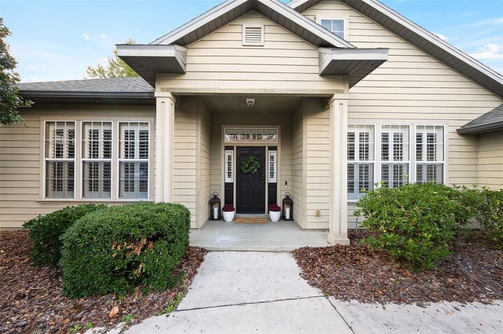 Property Photo:  7636 SW 86th Way  FL 32608 