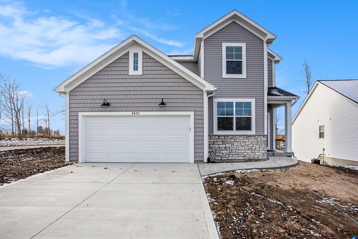 Property Photo:  2955 Norway Pne Drive SE  MI 49512 