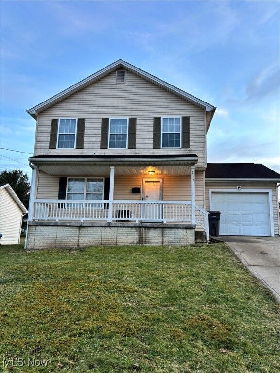 Property Photo: 905 Hawthorne Street OH 44502