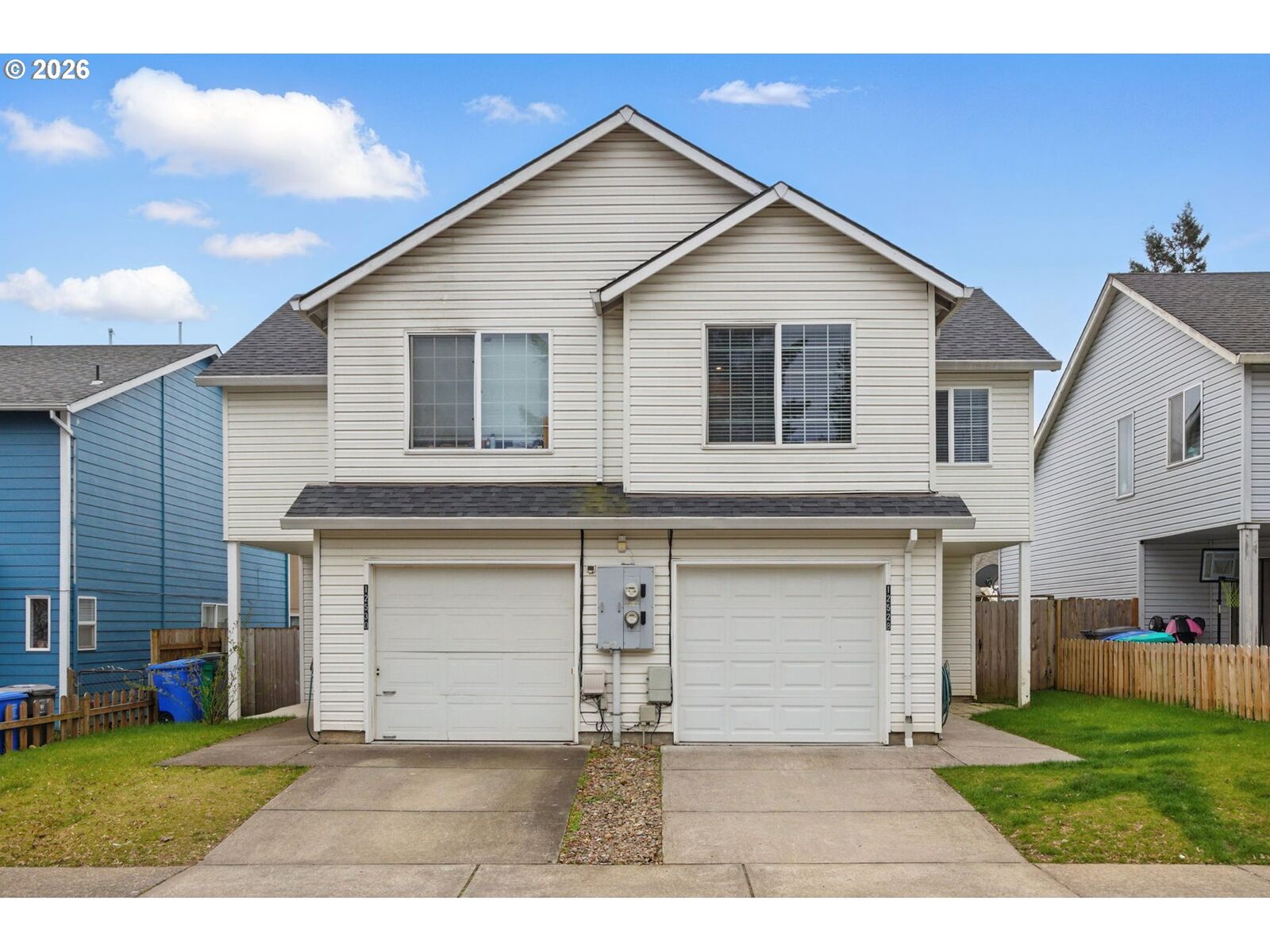 Property Photo: 12528 SE Taggart St OR 97236