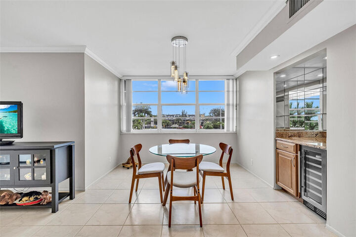 Property Photo:  1170 N Federal Highway 312  FL 33304 