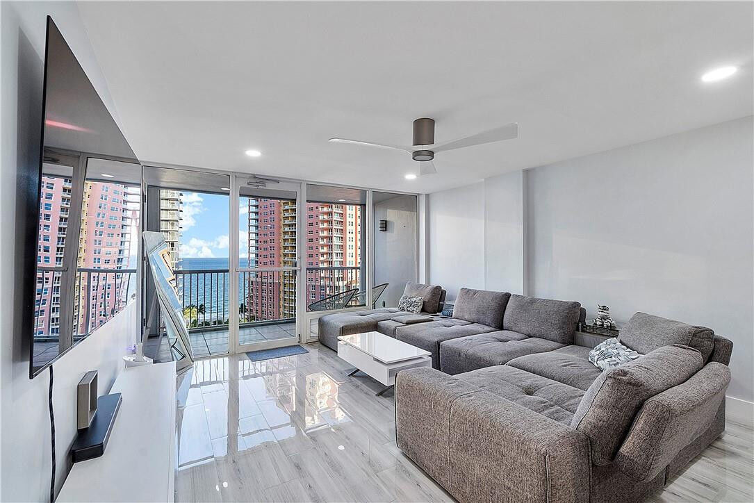 Property Photo:  2200 NE 33rd Avenue 16G  FL 33305 