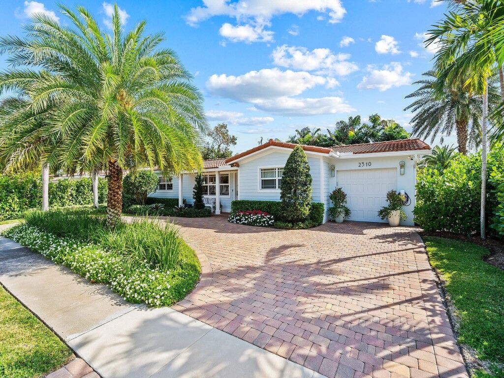 Property Photo:  2310 NE 51st Street  FL 33064 