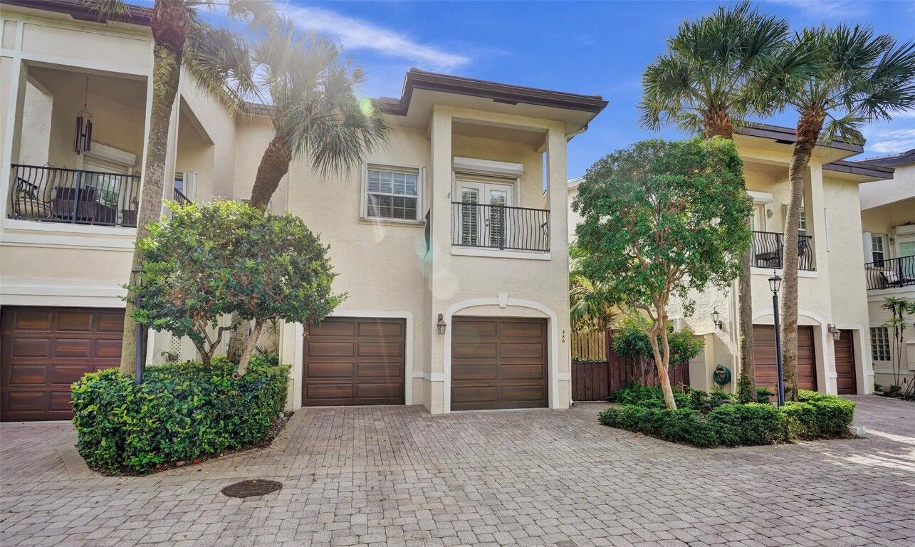 Property Photo:  350 NE 7th Avenue 350  FL 33301 