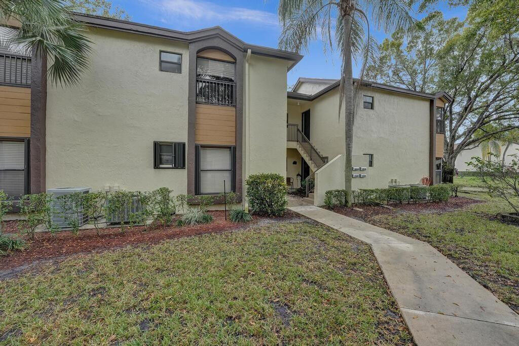 Property Photo:  4528 Carambola Circle 27269  FL 33066 