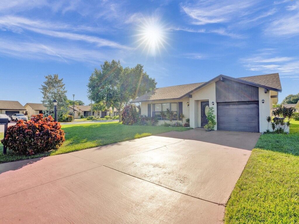Property Photo:  2299 SW 16th Circle  FL 33442 