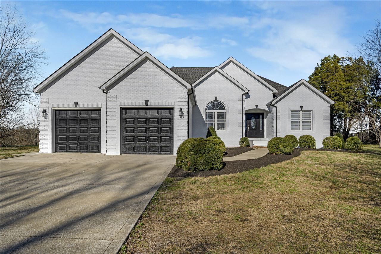 Property Photo:  9750 Russellville Road  KY 42274 