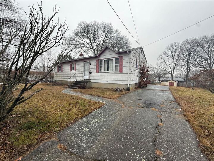 Property Photo:  6 Holmes Street  RI 02891 