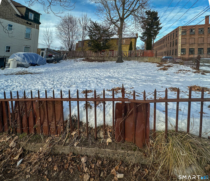 Property Photo:  35 Maple Street  CT 06702 