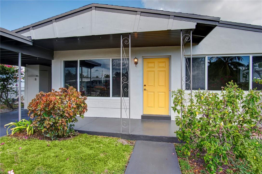 Property Photo:  31 NW 56th Court  FL 33309 