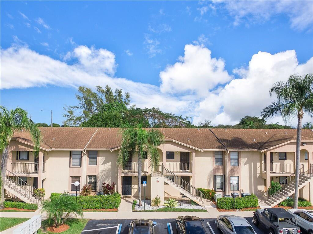 Property Photo:  9413 Boca Cove Circle 1104  FL 33428 