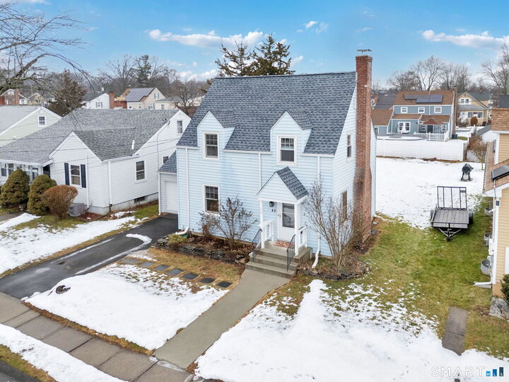 Property Photo:  60 Tredeau Street  CT 06114 