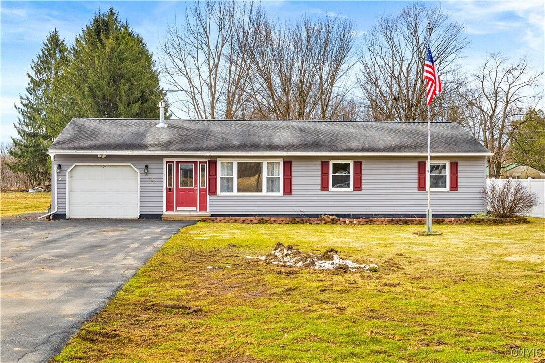 Property Photo:  8436 New Floyd Road  NY 13440 
