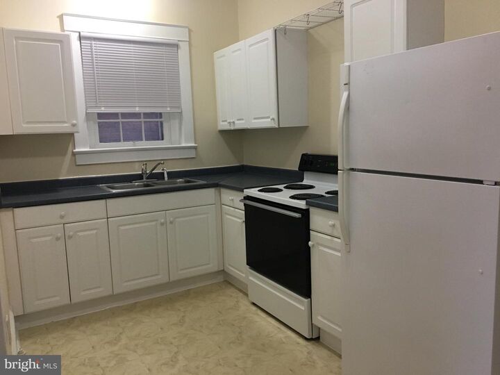 Property Photo:  208 W Boscawen Street 5  VA 22601 