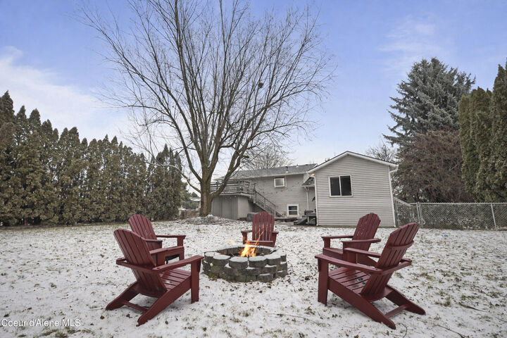 Property Photo: 206 S Moen St WA 99016