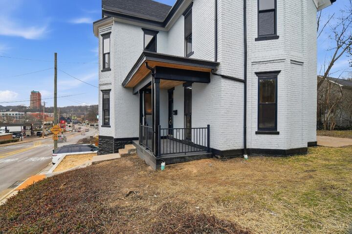 Property Photo:  3634 Columbia Parkway  OH 45226 