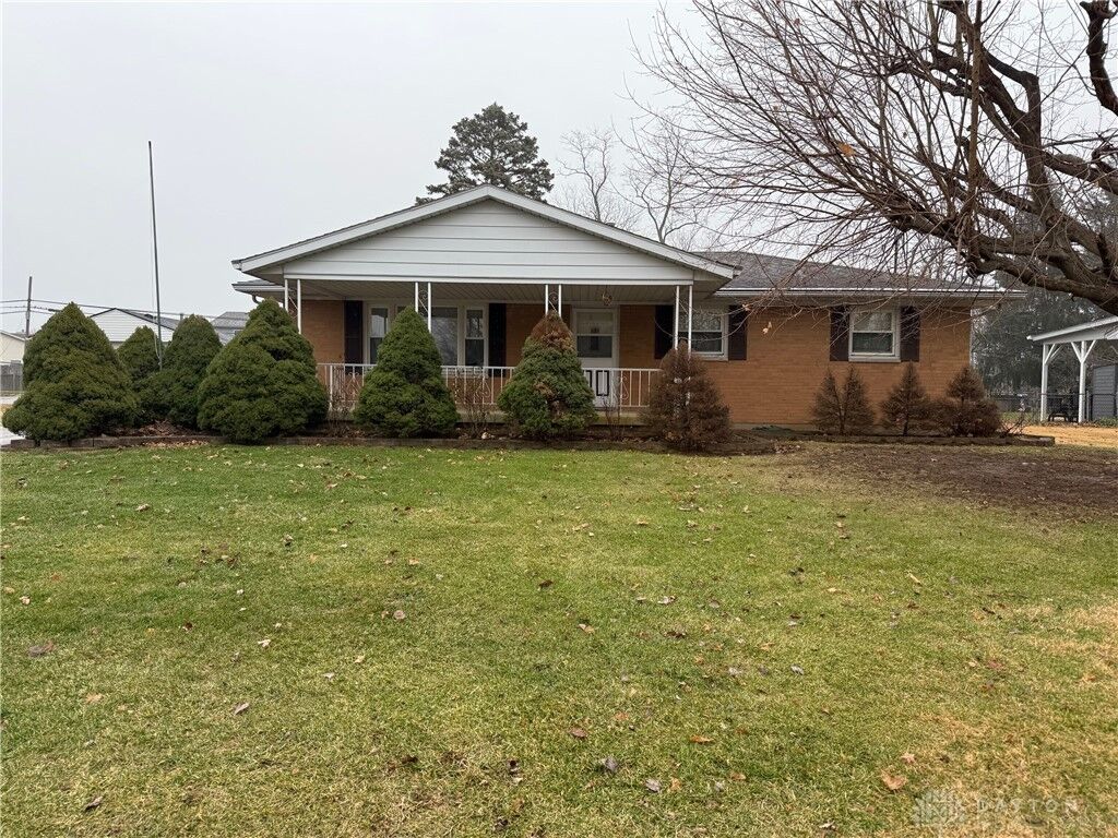 Property Photo:  422 Clara Drive  OH 45067 