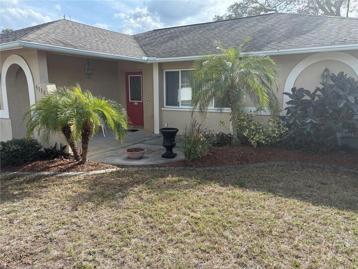Property Photo: 5338 Spanish Trail FL 34690