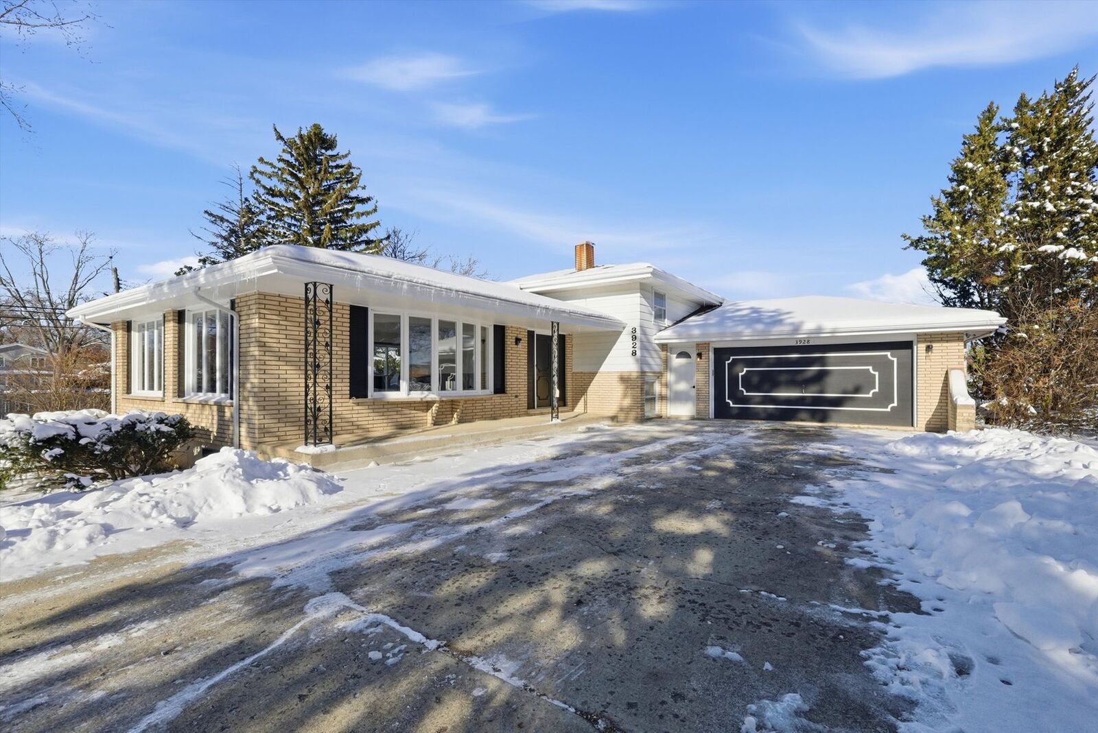 Property Photo:  3928 N Cass Avenue  IL 60559 