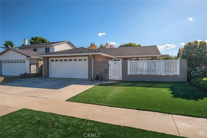 Property Photo: 1520 Guilford CA 90710